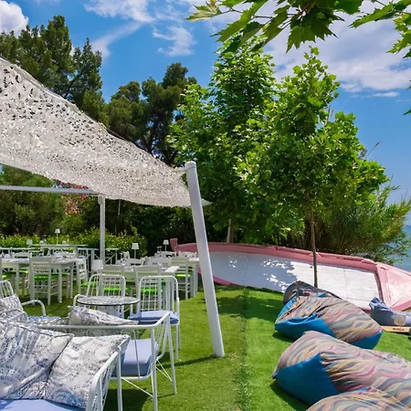 Acrotel Lilyann Boutique Hotel 3*