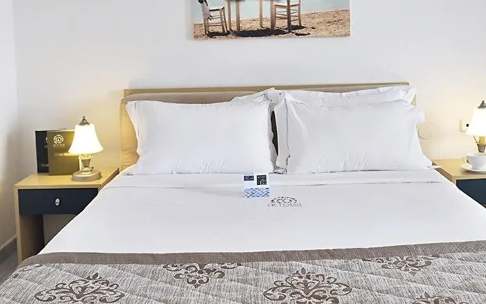 Acrotel Lilyann Boutique