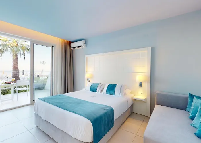 Acrotel Lilyann Boutique