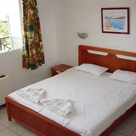 Acrotel Lilyann Boutique 3*