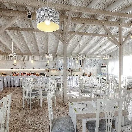 Hotel Acrotel Lilyann Boutique