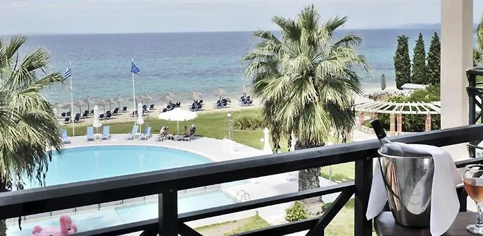 Acrotel Lilyann Boutique Elia Nikitis