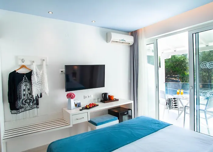 Hotel Acrotel Lilyann Boutique 3*