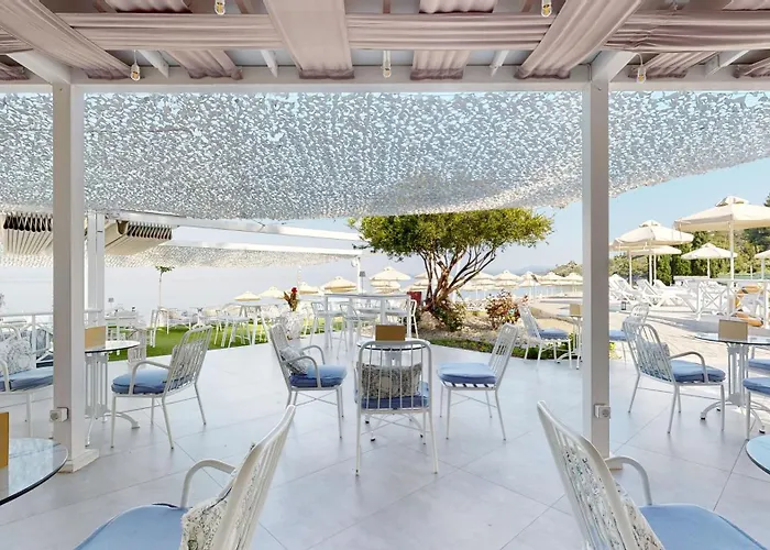 Hotel Acrotel Lilyann Boutique