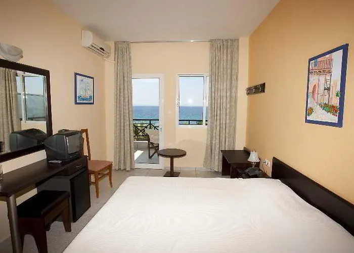 Acrotel Lilyann Boutique