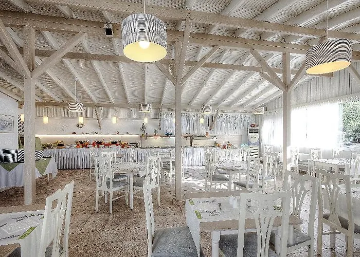 Hotel Acrotel Lilyann Boutique